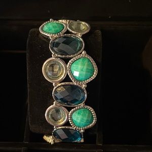 Crystals stone woman’s bracelet